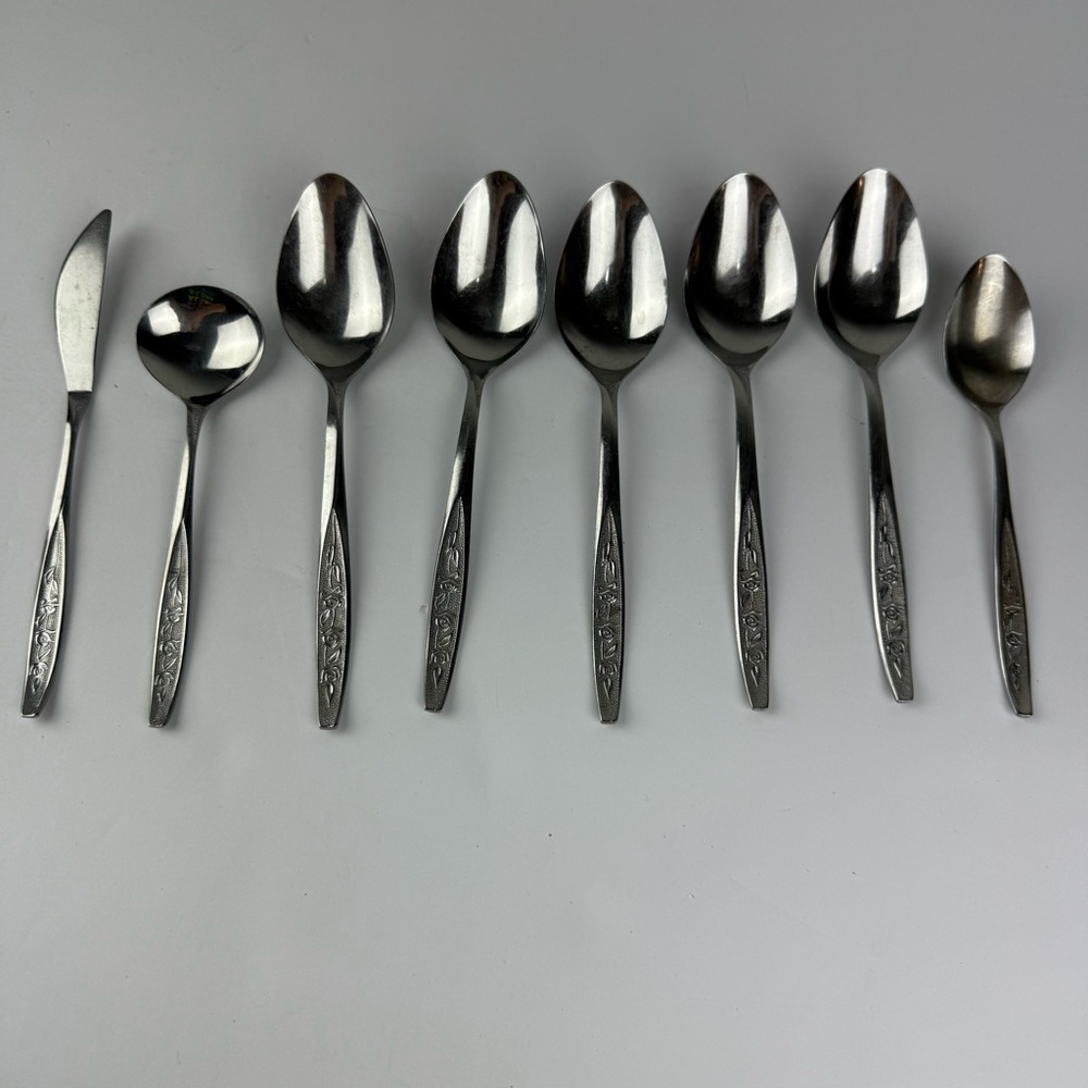 Ekco Eterna Stainless Flatware ROSE COTILLION 8 Piece Lot Spoons Knife